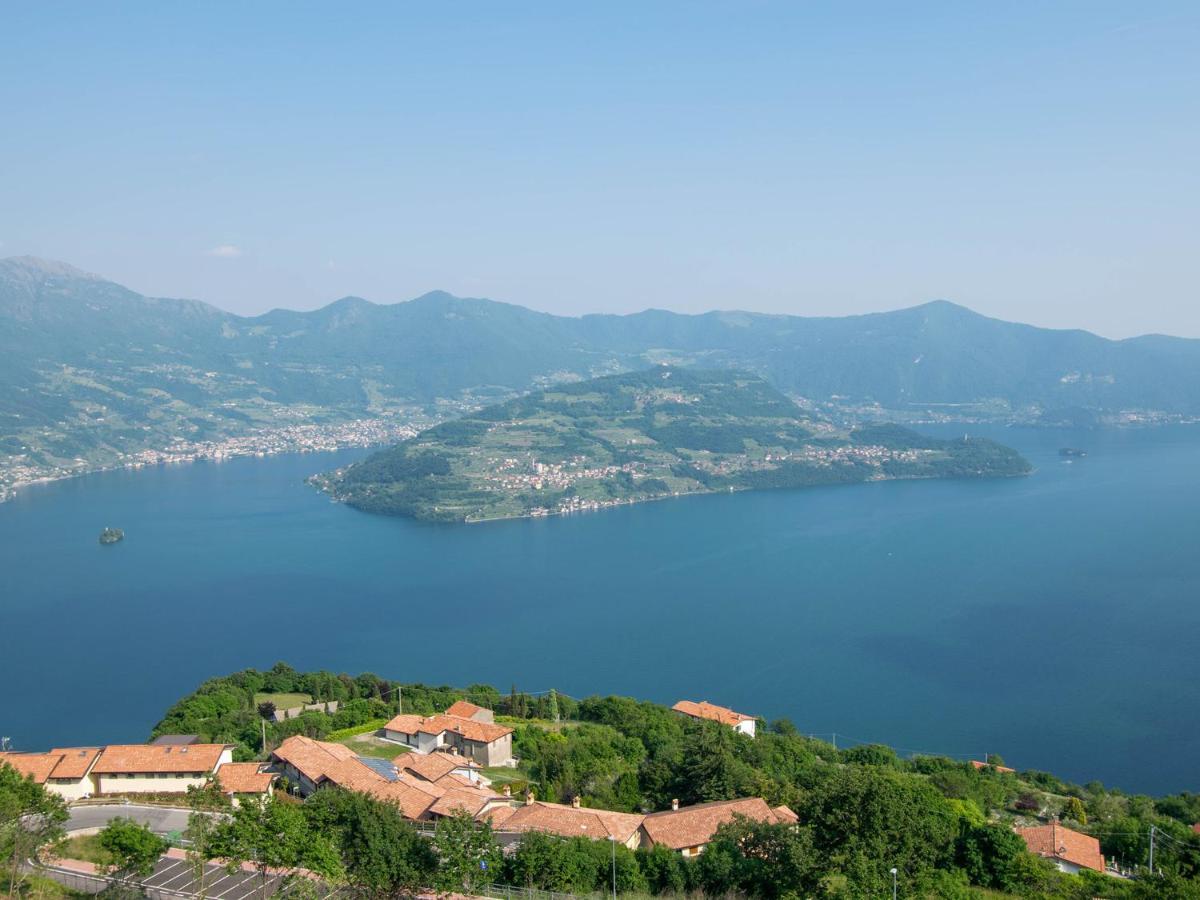 Van Gogh - Beautiful Lake Iseo View And Swimming Pool Parzanica Eksteriør bilde